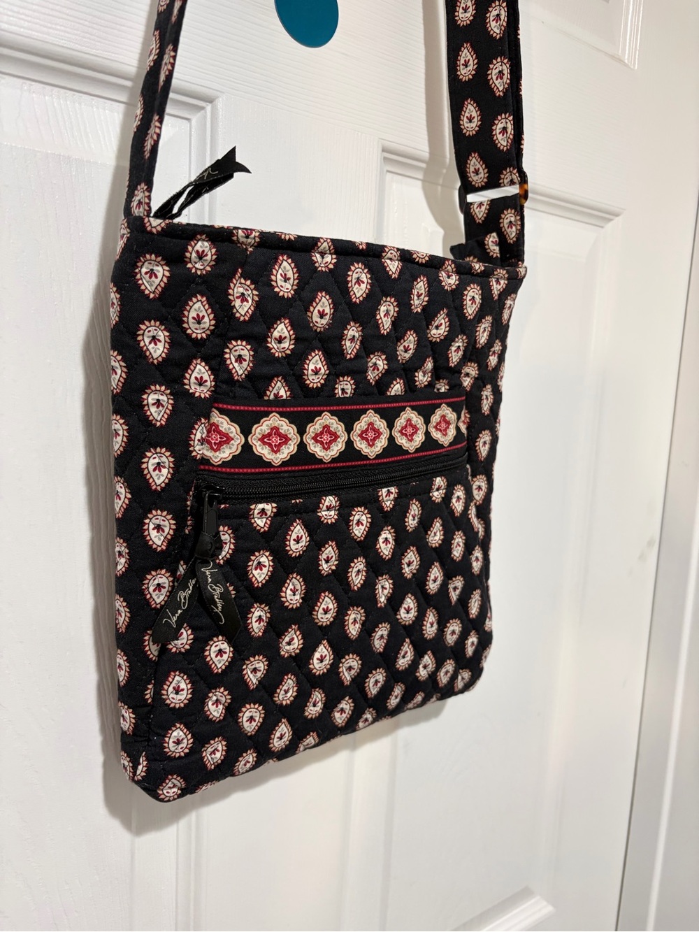 VERA BRADLEY Quilted Hipster Crossbody in Retired Classic Black Paisley Pattern